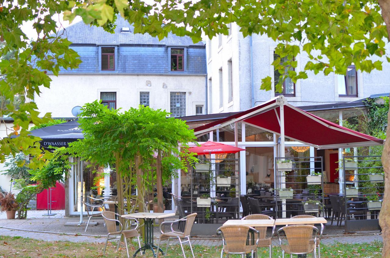 Hotel Restaurant Le Paris มงดอร์ฟ-เล-แบ็ง ภายนอก รูปภาพ